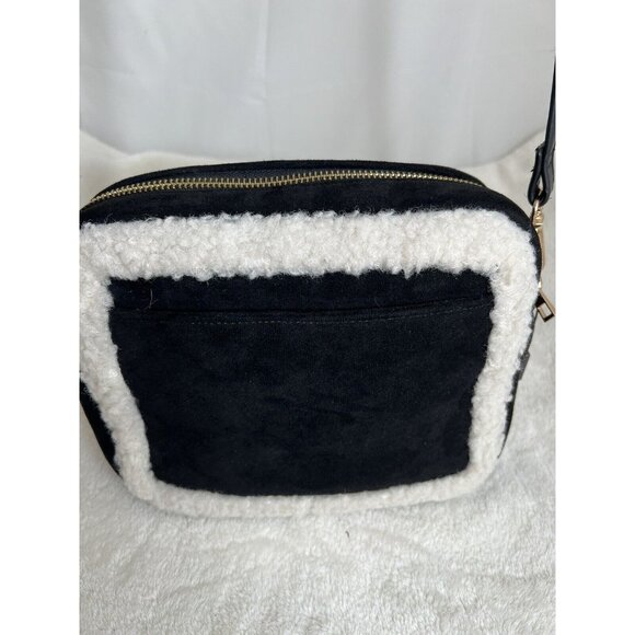 Bearpaw Crossbody Purse Black White Faux Shearling Suede  Adjustable Strap - Picture 5 of 9